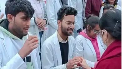 हरियाणा में MBBS स्टूडेंट्स की हड़ताल खत्म:3 दिन मंथन के बाद फैसला, बॉन्ड पॉलिसी में बदलाव से संतुष्ट; 54 दिन चला प्रदर्शन