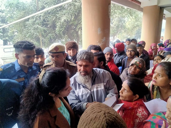 परिवार पहचान पत्रों में शुद्धिकरण के लिए सरल केंद्रों में अतिरिक्त आपरेटर जल्द होंगे नियुक्त : एडीसी अपराजिता