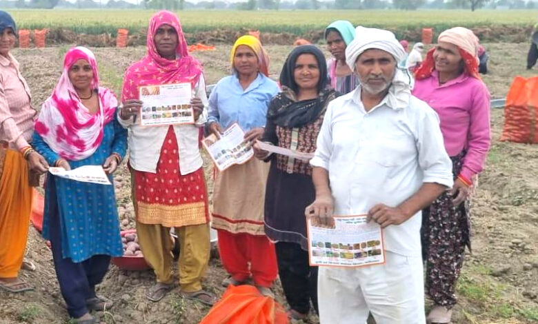 Farmers are being made aware for coarse grain production by mobile van in Faridabad district