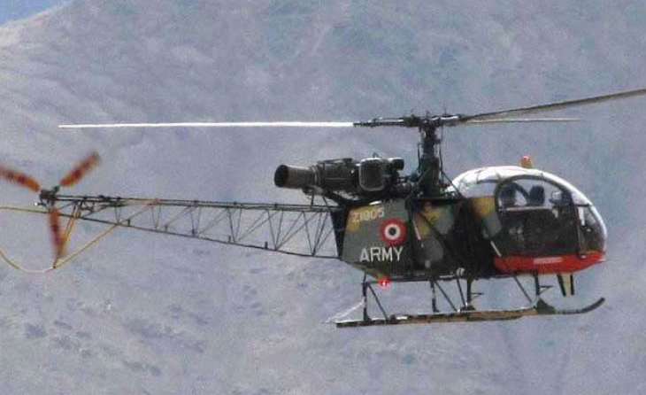 आर्मी का हेलिकॉप्टर क्रैश, दोनों पायलट के शव मिले:चीन सीमा के पास अरुणाचल में हादसा; सुबह 9:15 बजे टूटा था संपर्क