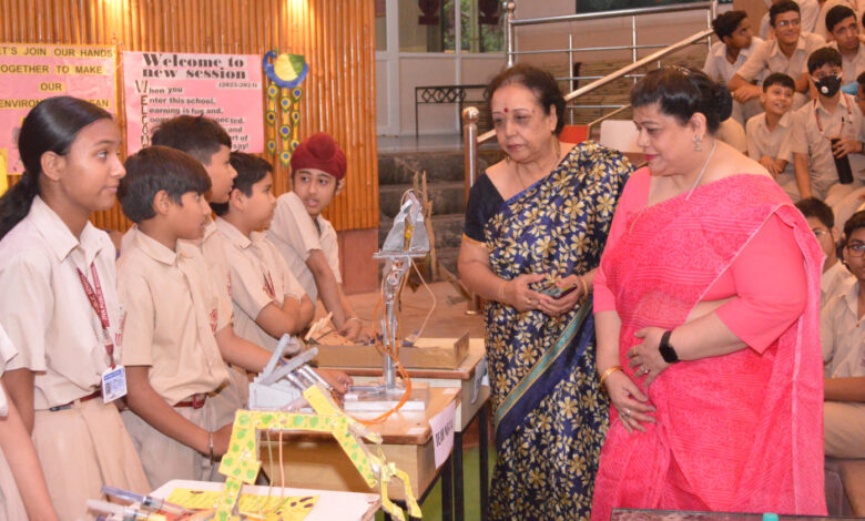 Robotic arm challenge organized at Jeeva Public School