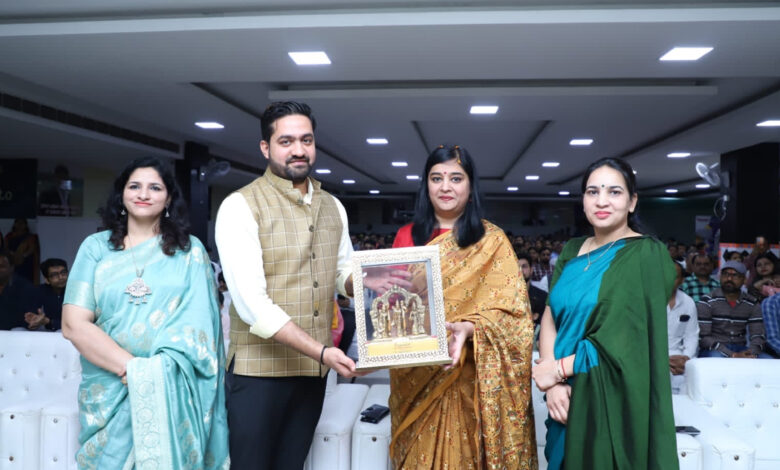 Vidyasagar International School is providing better education and culture in the area: Mukta Agarwal