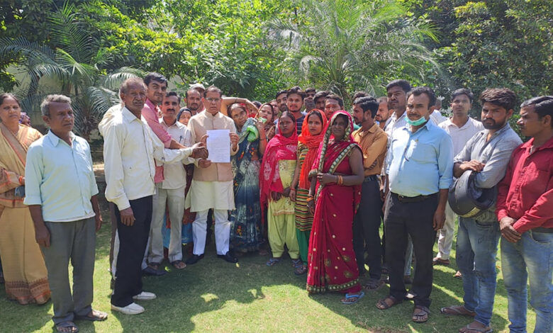 विधायक राजेश नागर ने हाथों हाथ दिया बिजली संकट का समाधान