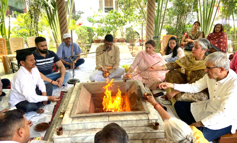 बैसाखी के उपलक्ष्य में हुआ यज्ञ का आयोजन