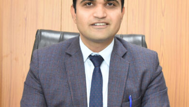 जिला फरीदाबाद में अब दुर्लभ बीमारियों से ग्रसित मरीजों को मिलेगी 2750 रुपए मासिक पेंशन : डीसी विक्रम सिंह