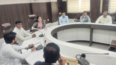 परिवार पहचान पत्र में आय वेरिफिकेशन कराने के लिए किसी को पैसा न दें : एडीसी अपराजिता