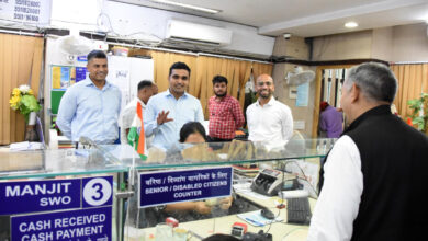 बिना फार्म भरे चेंज या जमा कराये दो हजार के नोट : डीसी विक्रम सिंह