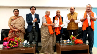 अकादमिक उत्कृष्टता से तैयार होंगे भविष्य के नागरिक -प्रो. कुठियाला