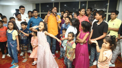 Enthusiasm was seen in people who reached from all over the city in the astrology camp, former Industries Minister Vipul Goyal inaugurated the camp
