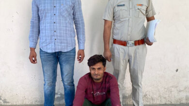 नशा तस्करी के मामले में 3 वर्ष से फरार चल रहे 5000/-रु के इनामी आरोपी को क्राइम ब्रांच सेक्टर-85 की टीम ने किया गिरफ्तार