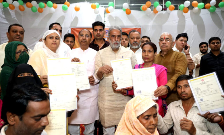 फरीदाबाद में हर माह फ्री में की जा रही है लगभग 25000 क्विंटल गेहूं व 1300 क्विंटल चीनी लाभार्थियों को वितरित : कृष्णपाल गुर्जर