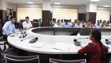 उपायुक्त विक्रम सिंह ने नौवें अंतर्राष्ट्रीय योगा दिवस की तैयारियां को लेकर अधिकारियों को सौंपी अलग-अलग जिम्मेदारी