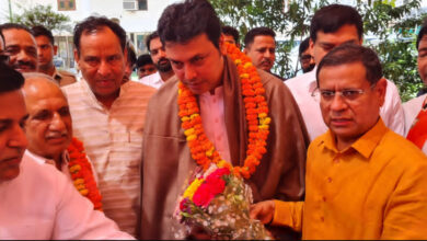 प्रदेश प्रभारी बिप्लब देव का विधायक राजेश नागर के निवास पर स्वागत