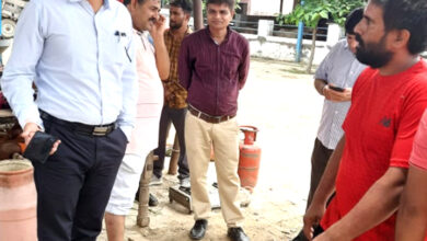 फरीदाबाद के बाढ़ प्रभावित क्षेत्रों के लिए पशु चिकित्सकों की 22 टीमें गठित: डीसी विक्रम सिंह          