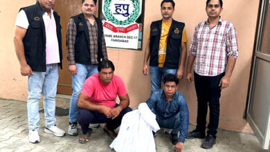 क्राइम ब्रांच 17 ने अवैध नशा तस्करी के खिलाफ बड़ी कार्रवाई करते हुए 9.920 किलोग्राम गांजे 2 आरोपियों को किया गिरफ्तार