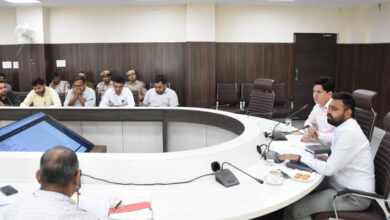 ऑनलाइन पोर्टल पर आई शिकायतों का निर्धारित समय पर करें निपटारा : एसडीएम त्रिलोक चंद