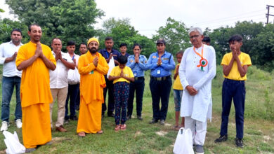 फरीदाबाद स्थित अमृता हॉस्पिटल ने अयुद्ध के साथ मिलकर सीडबॉल वितरित किए