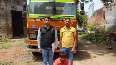 वाहन चोरी करने वाले आरोपी को क्राइम ब्रांच ऊंचा गांव की टीम ने चोरी के मोटरसाइकिल सहित किया गिरफ्तार