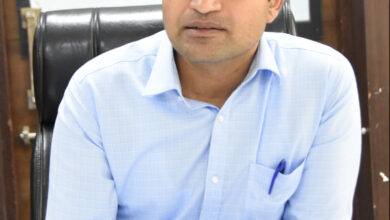 सेल्फी अपलोड करने पर ले सकते हैं डिजिटल सर्टिफिकेट : डीसी विक्रम सिंह
