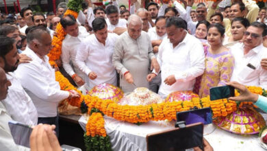 सादगीपूर्वक तरीके से मनाया लखन सिंगला ने पूर्व मुख्यमंत्री हुड्डा का जन्मदिवस