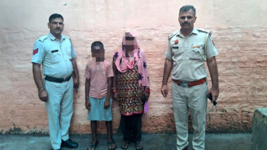 The team of Police Post Sector-8 recovered the 12 year old minor child missing from home, returned to the happiness of the family.