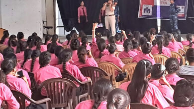 हरियाणा उदय कार्यक्रम के तहत सीनियर सिटीजन सेल प्रभारी इंस्पेक्टर सविता व उनकी टीम ने महिला पॉलिटेक्निक सेक्टर 8 में 500 छात्राओं को सेफ सिटी परियोजना के बारे में किया जागरूक, डायल 112 पर करवाया रजिस्ट्रेशन