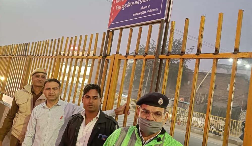 Under the leadership of Deputy Commissioner of Police, Traffic, Jasleen Kaur, broken grilles on the National Highway and Bypass Road were repaired, sign boards were installed in accident prone areas.