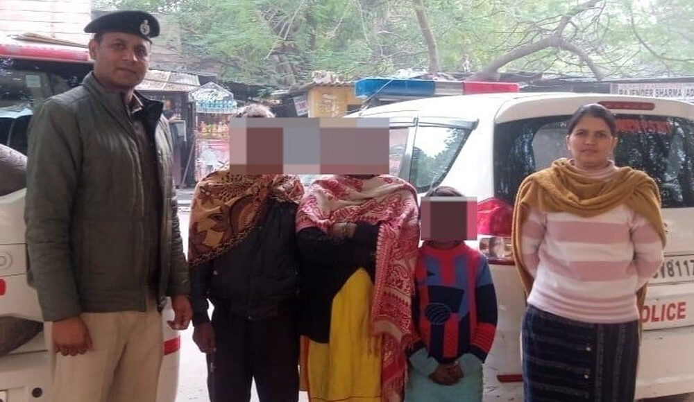 Police post Sikri team searched for 9 year old minor girl missing from home and handed her over to her family.