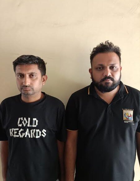 Two cyber thugs who looted Rs 1.03 crore from a woman were caught, 12 accused have already been arrested