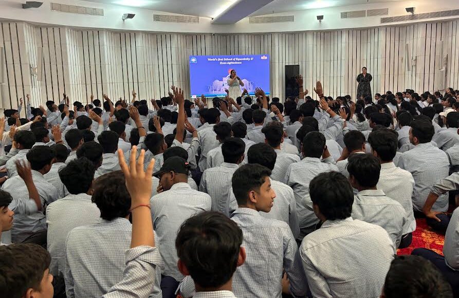 NCR schools reached the meditation room to learn the lesson of humanity