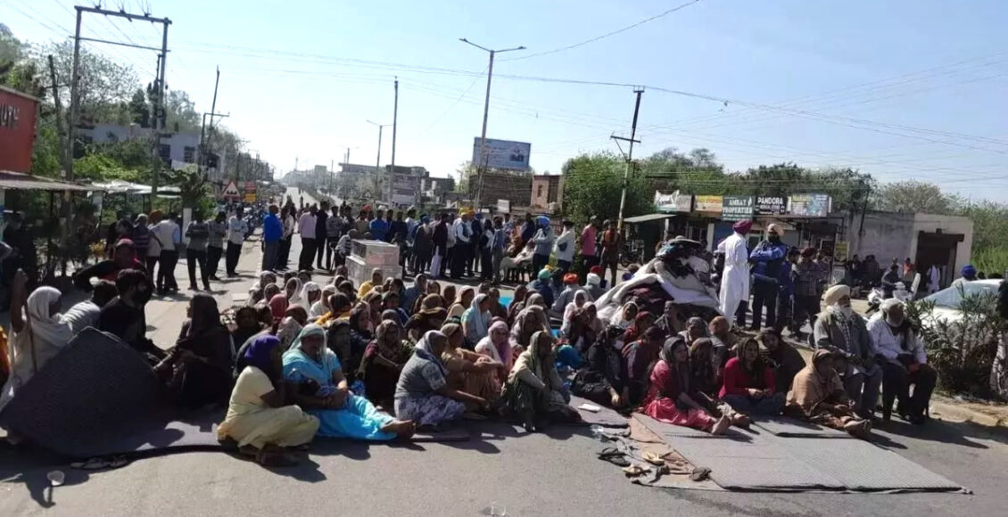 Protests by keeping dead bodies on the road banned in Haryana