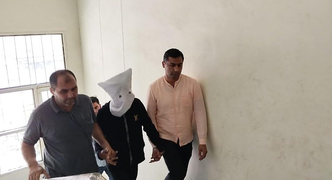 The friend turned out to be the murderer of the youth, he used to ask for money for drugs, accused arrested