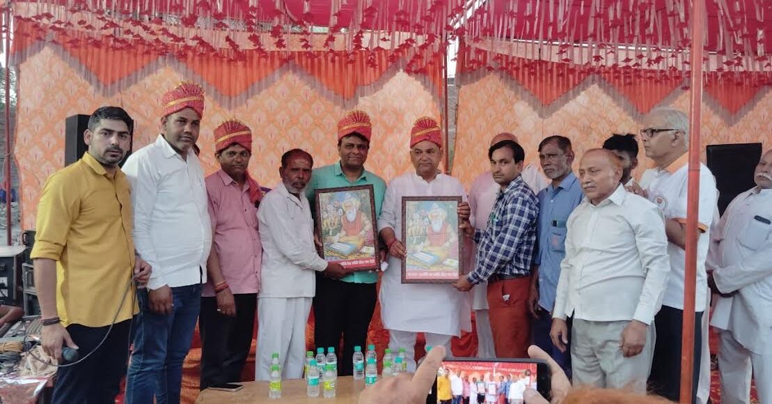MLA Satish Fagana and councilor Rajesh Dagar inaugurated development works worth Rs 70 lakh.