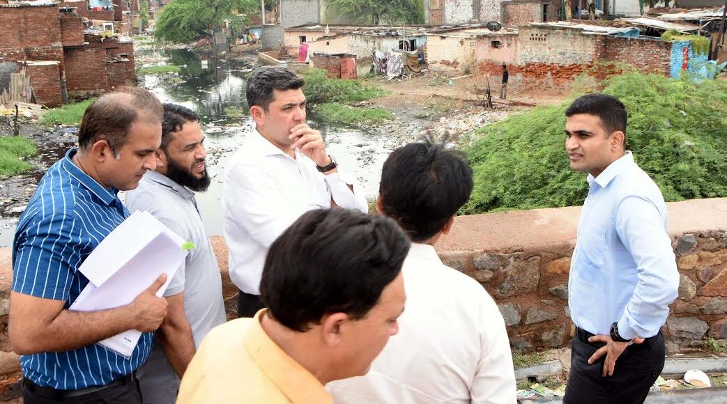 Action will be taken against those who encroach on drains: Vikram Singh