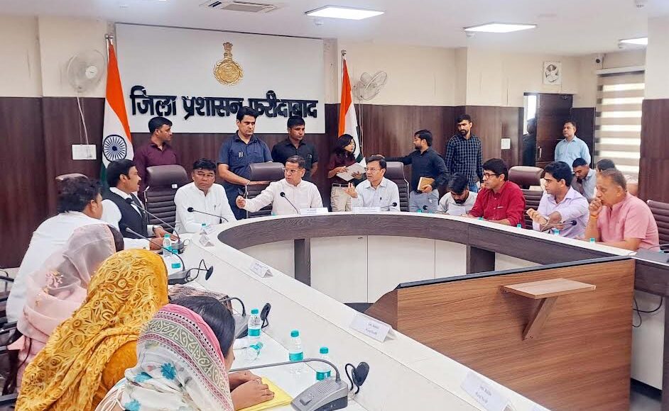 Officers should pay special attention to the cleanliness of rural areas: Rajesh Nagar