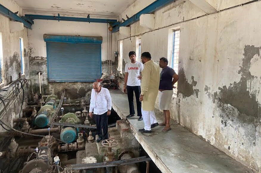 MLA's brother Tippar Chand Sharma inspected the disposal of Subhash Colony