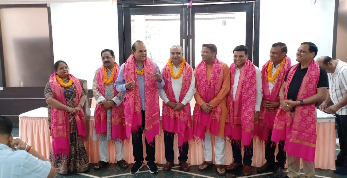 Social worker and industrialist by profession Amar Bansal was unanimously elected president of Bharat Vikas Parishad Sanskar branch.