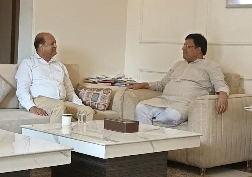 Vice Chancellor Prof. Dinesh Kumar along with Cabinet Minister Vipul Goyal discussed skill development