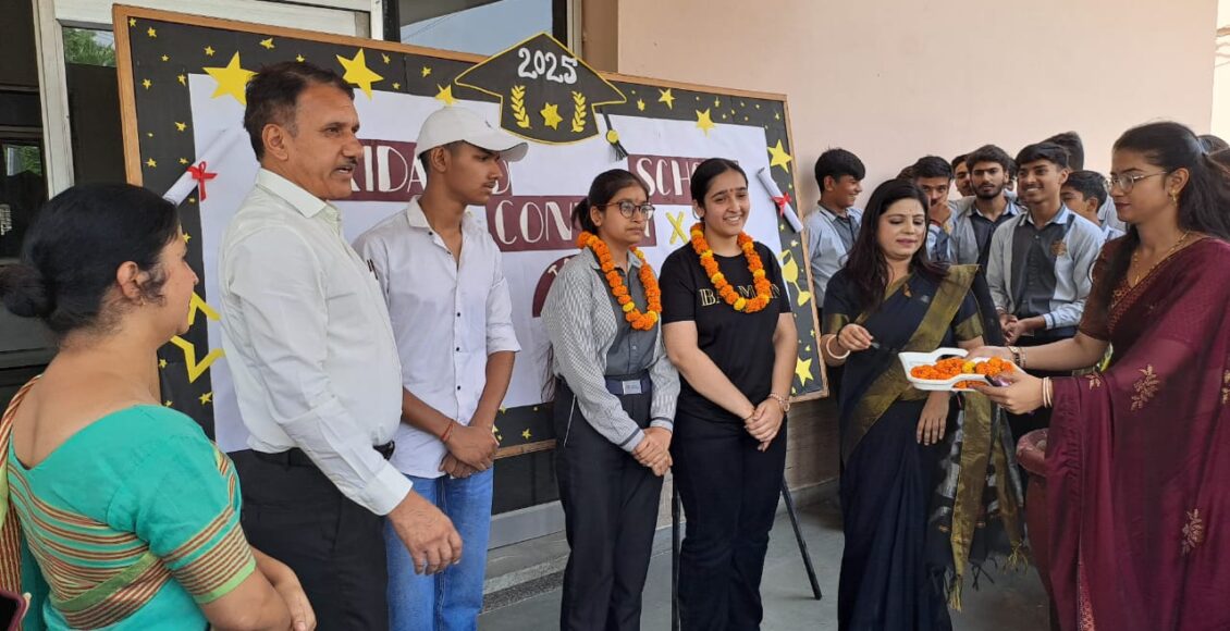 Dignified ceremony on the success of CBSE exam result at Faridabad Convent School