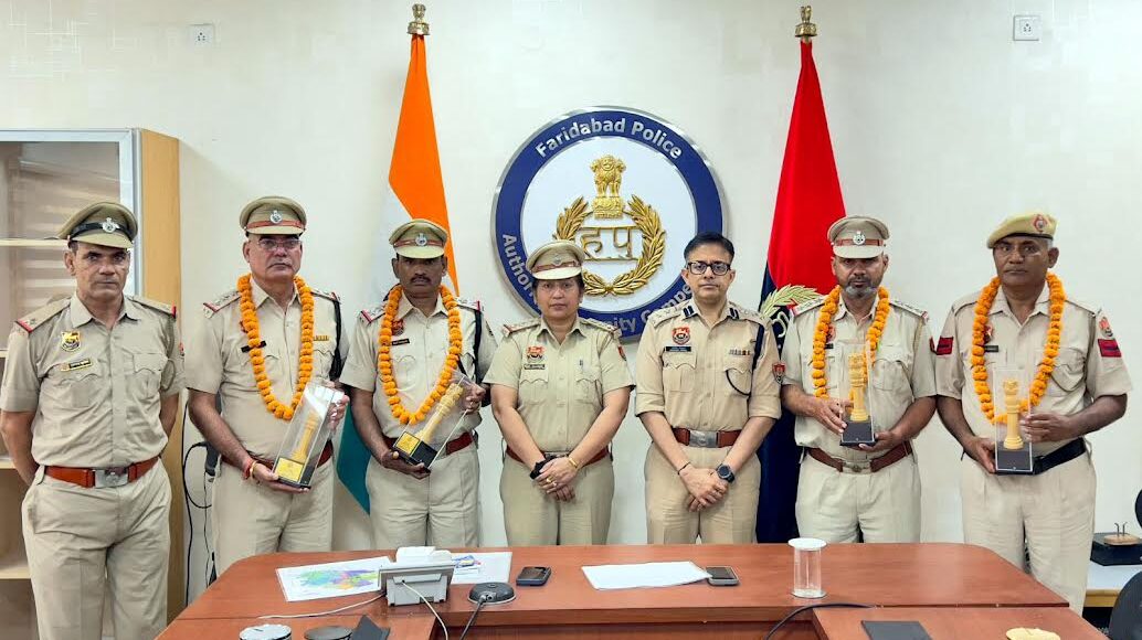 Four members of Faridabad Police family retired