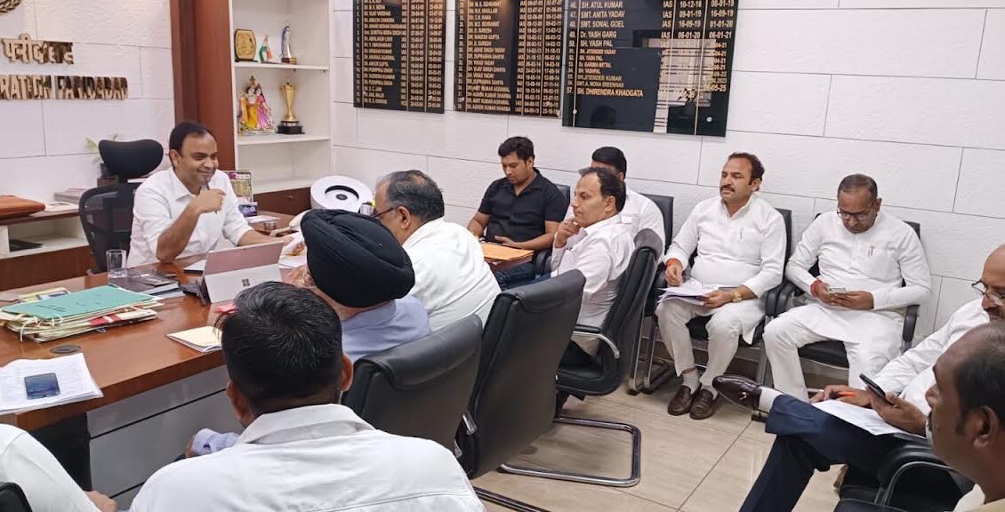 The Municipal Commissioner held a meeting with the councilors of Badkhal Assembly