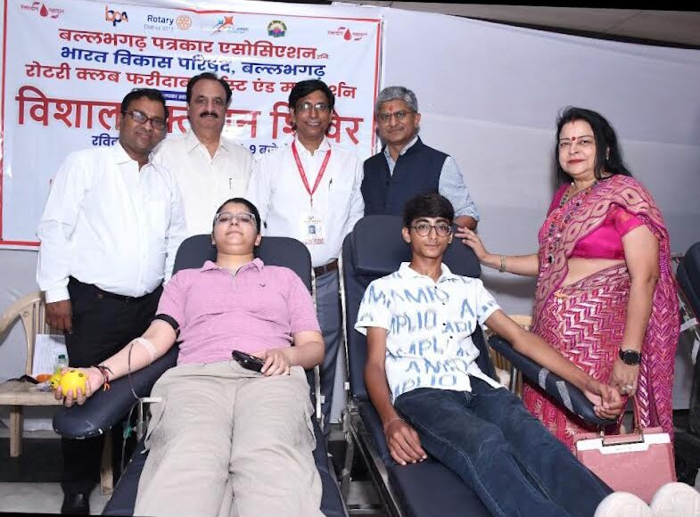Blood donation works to save people's lives: Alok Mittal