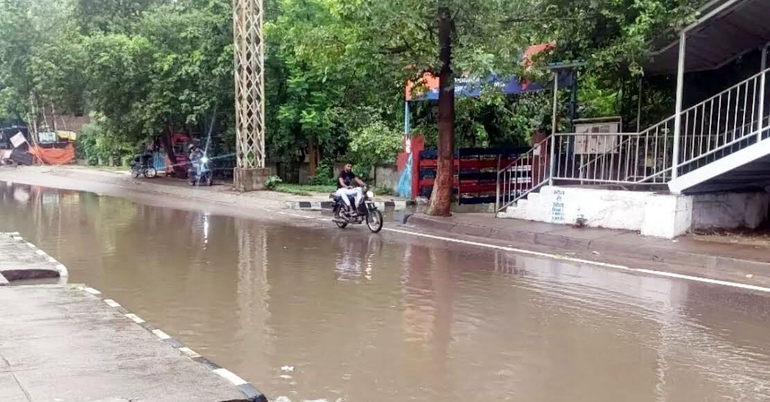 After the rain, the city areas including the highway were flooded
