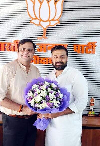 Pankaj Singla again became the District Vice President of BJP
