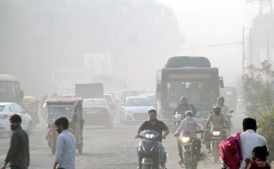 The district administration has increased its strictness for pollution control, Grape-II has been implemented in the district.