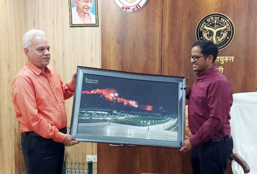 Pulkit Garg congratulated on being appointed District Magistrate