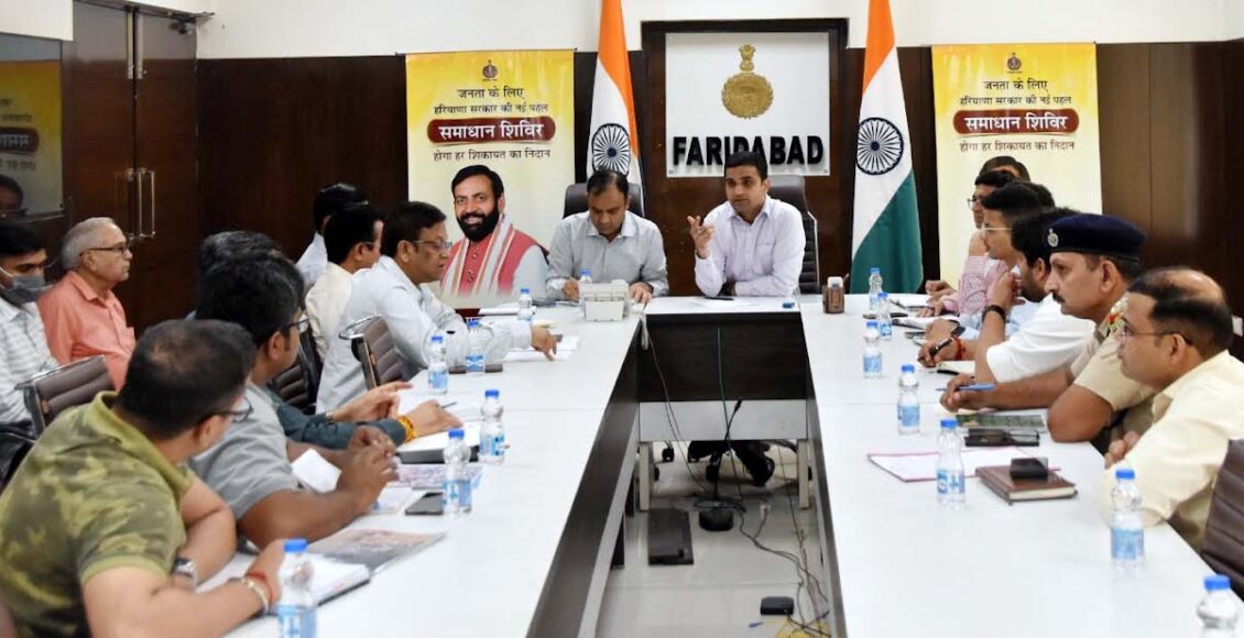 Unauthorized parking of vehicles on expressways and service lanes will be curbed: Vikram Singh