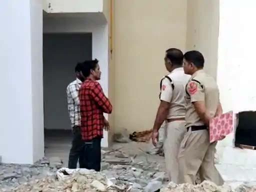 Youth dies under suspicious circumstances, body found in under-construction building