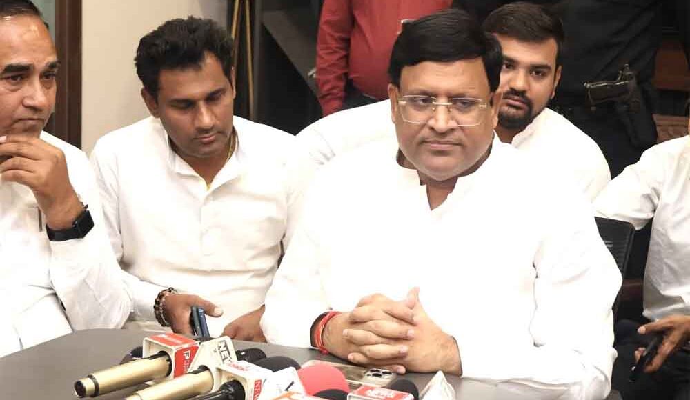 All paper-based registry offices in Haryana are fully functional and running smoothly: Vipul Goyal