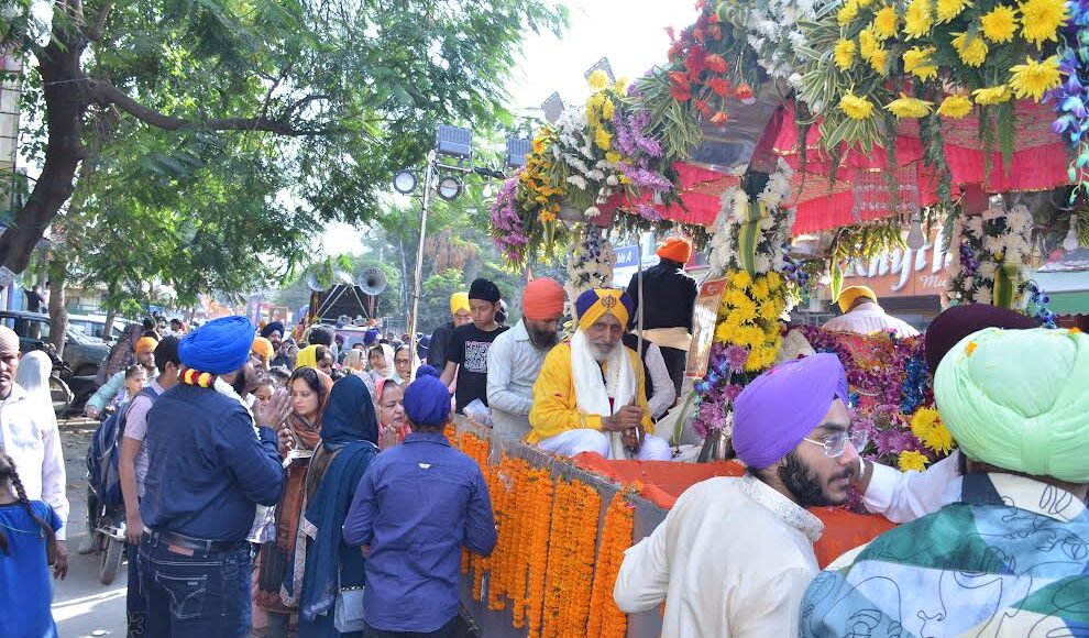 'Jo Bole So Nihal, Sat Sri Akal' Faridabad immersed in devotion and service on the occasion of Guru Nanak Dev's Prakash Parv